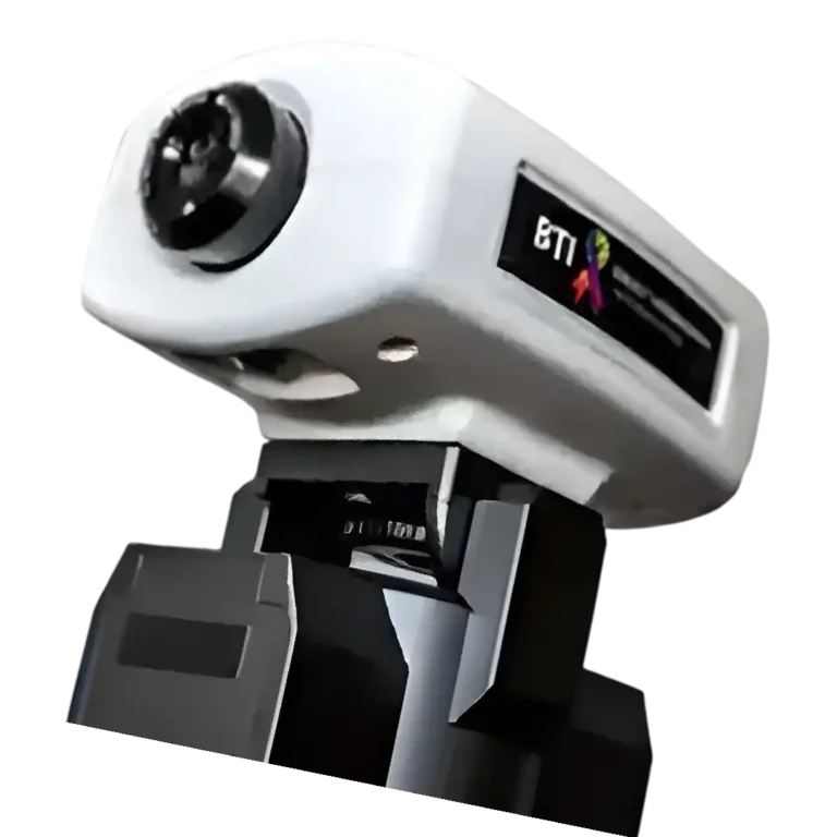 High-resolution BTI infrared camera for breast thermography